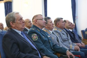 Президент НП «БалтСпецПожБезопасность» Николай Бакунович награжден грамотой в преддверии Дня гражданской обороны